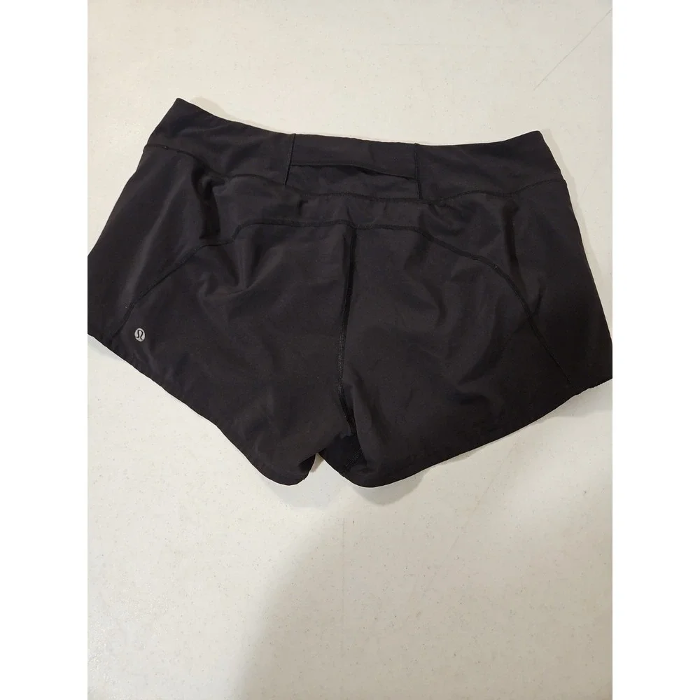 lululemon athletica lululemon pleat